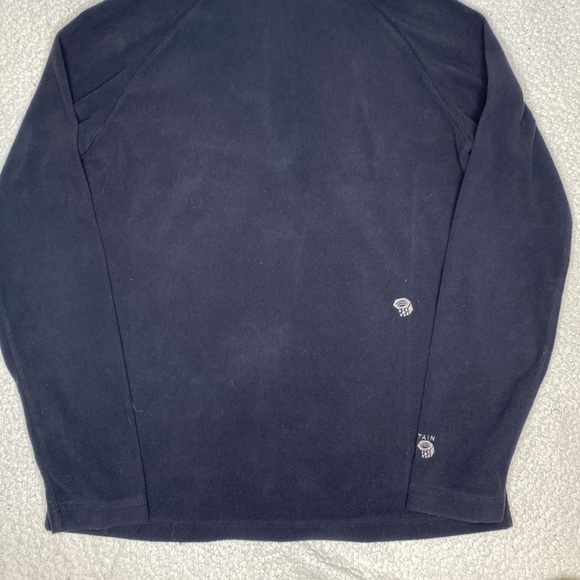 Mountain Hardwear Women’s Black Fleece 1/4 Zip Pullover: Size Medium - Picture 6 of 8